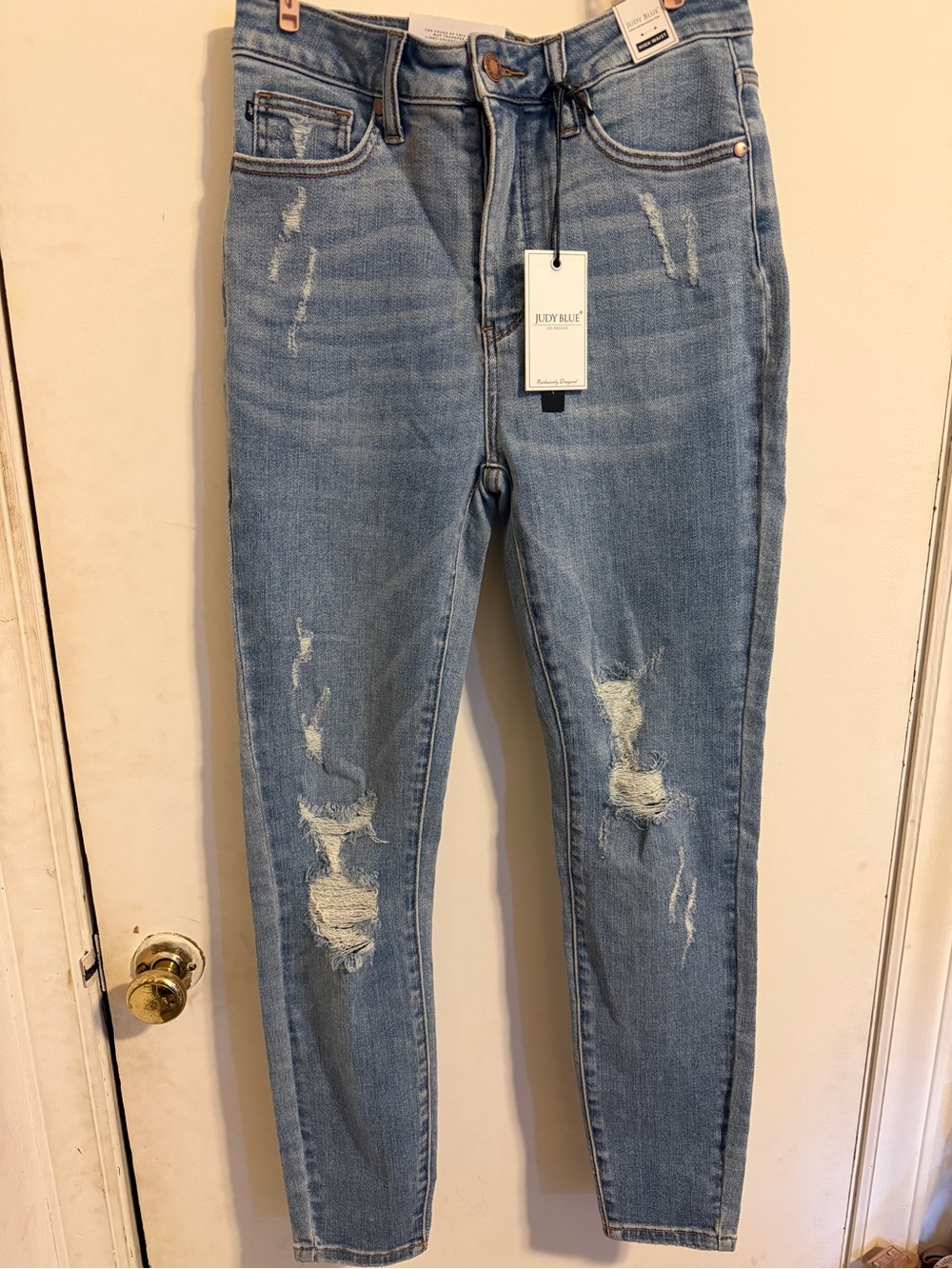 Judy Blue Women's Blue Distressed Skinny Jeans Size 5/27 BNWT With Tummy Control